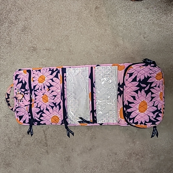 Vera bradley 3 piece travel accessories - Picture 5 of 7